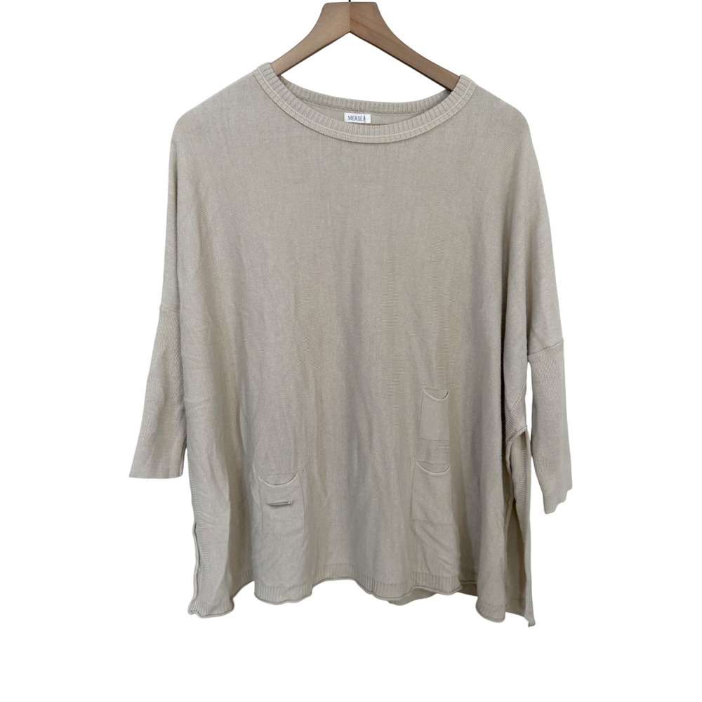 Mersea Oversized Knit Top Travel sweater OS Sand Beige Side Slit Pockets